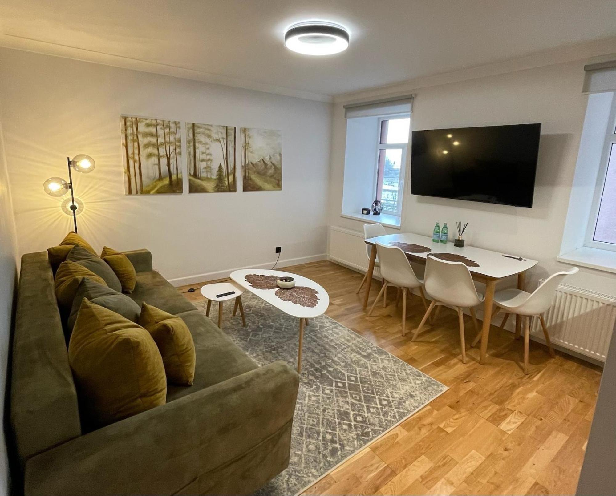 Premium Apartment In Quiet & Historical Area Riga Eksteriør billede